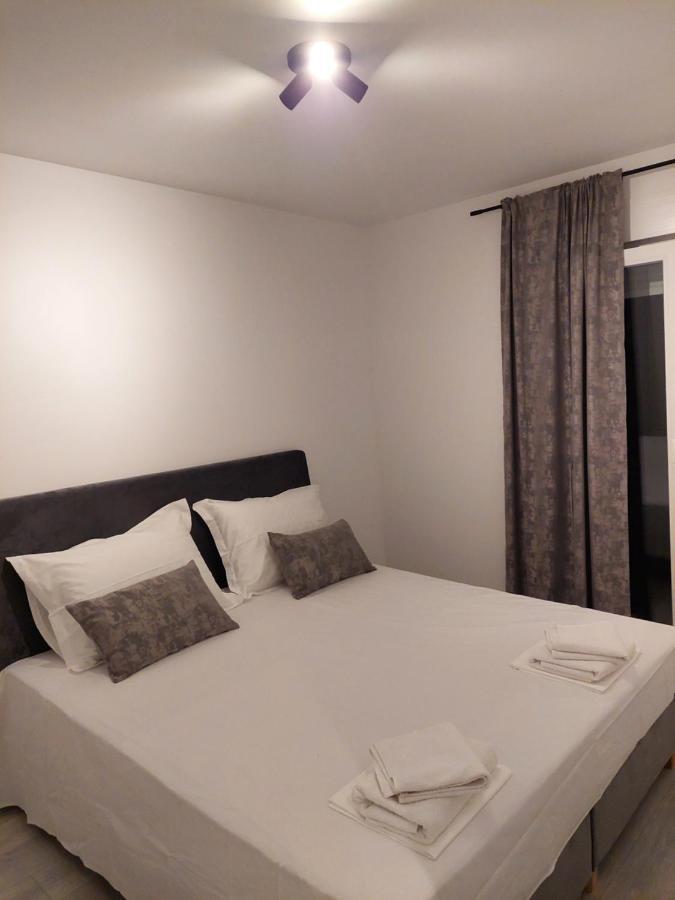 La Ferie Apartment Makarska Exterior photo